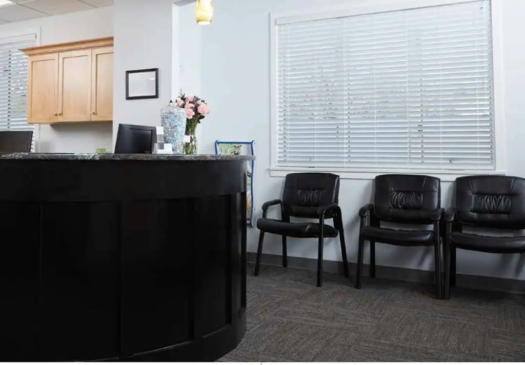 Veenstra Family Dental