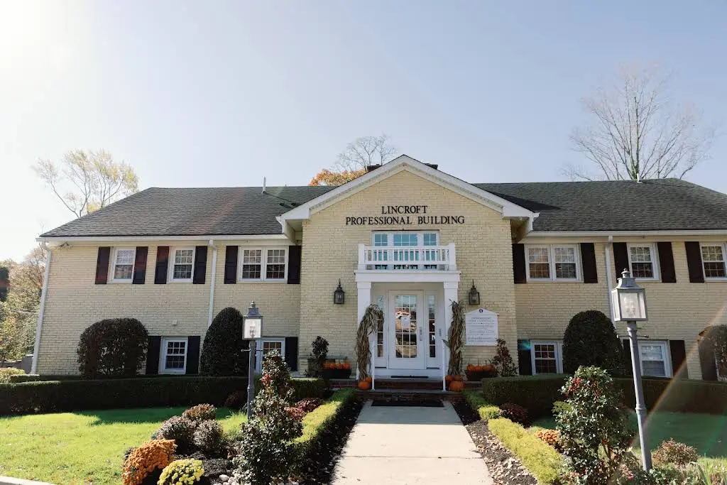 Cuozzo Orthodontic Specialists - Professional dental clinic exterior with modern facilities