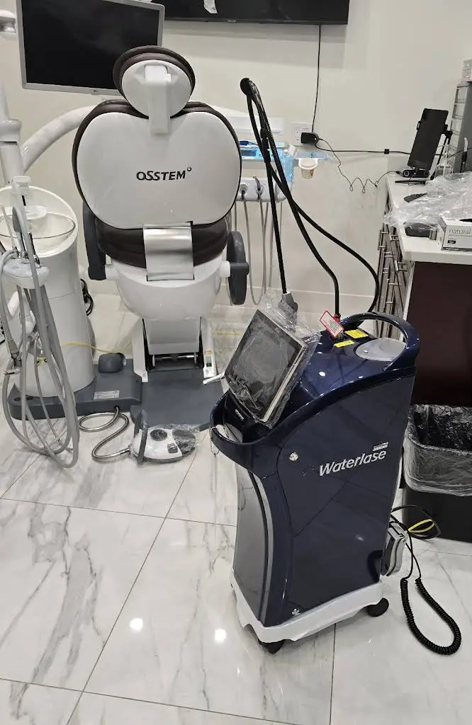 Lee Dental & Facial