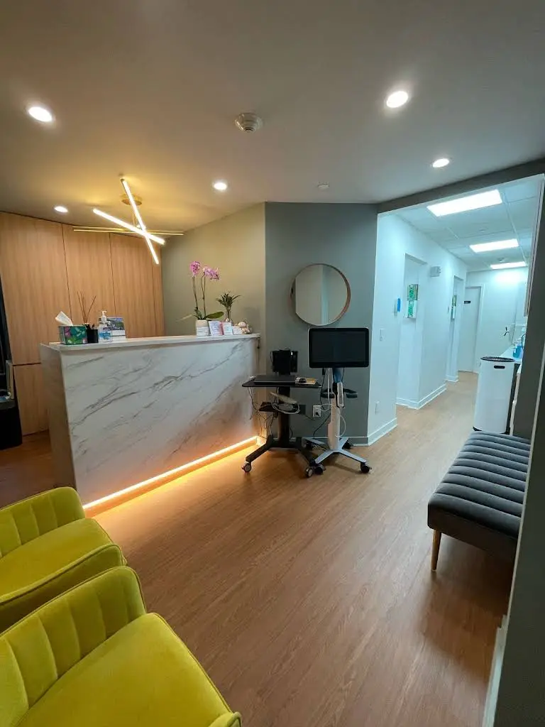 Midtown Dental Art - Professional dental clinic exterior with modern facilities
