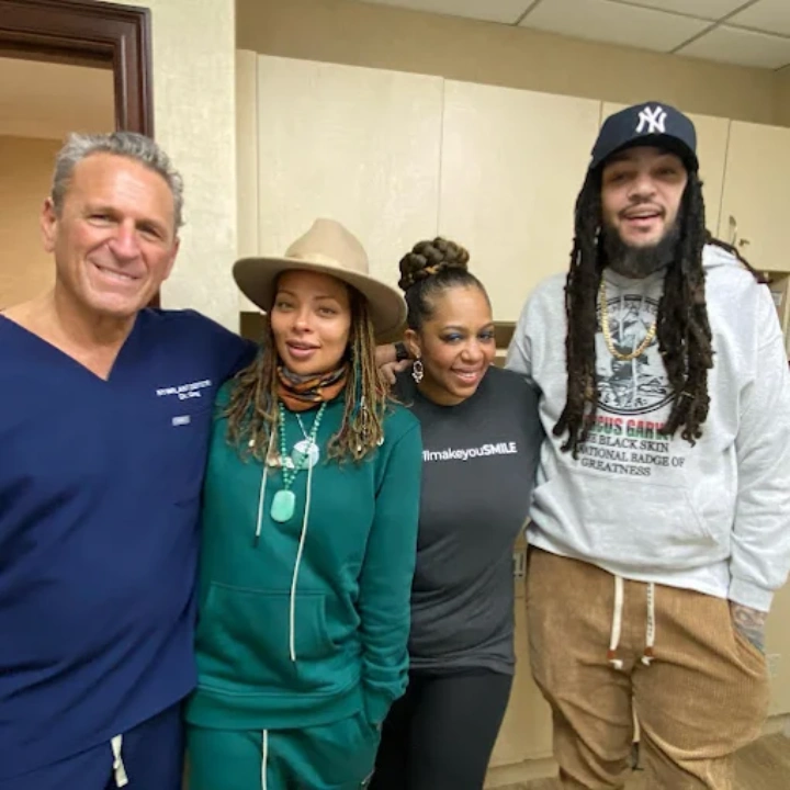NY Implant Dentistry - Dr. Greg R. Diamond, DDS