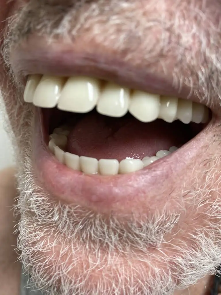 212 Smiling Cosmetic Dentistry