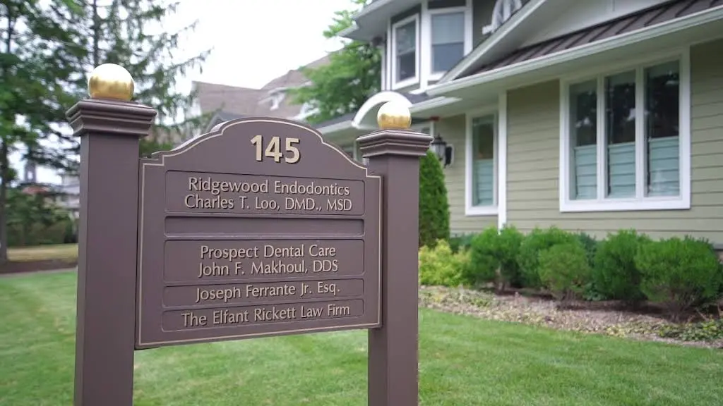Ridgewood Endodontics - Professional dental clinic exterior with modern facilities