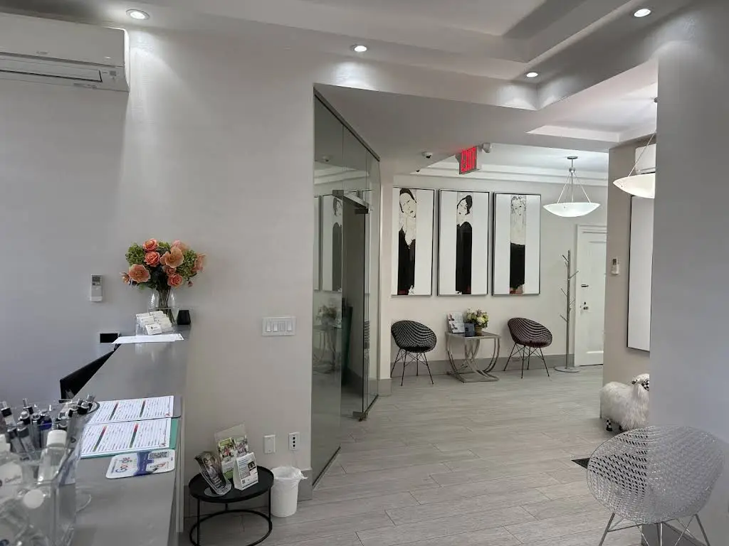 R Dental