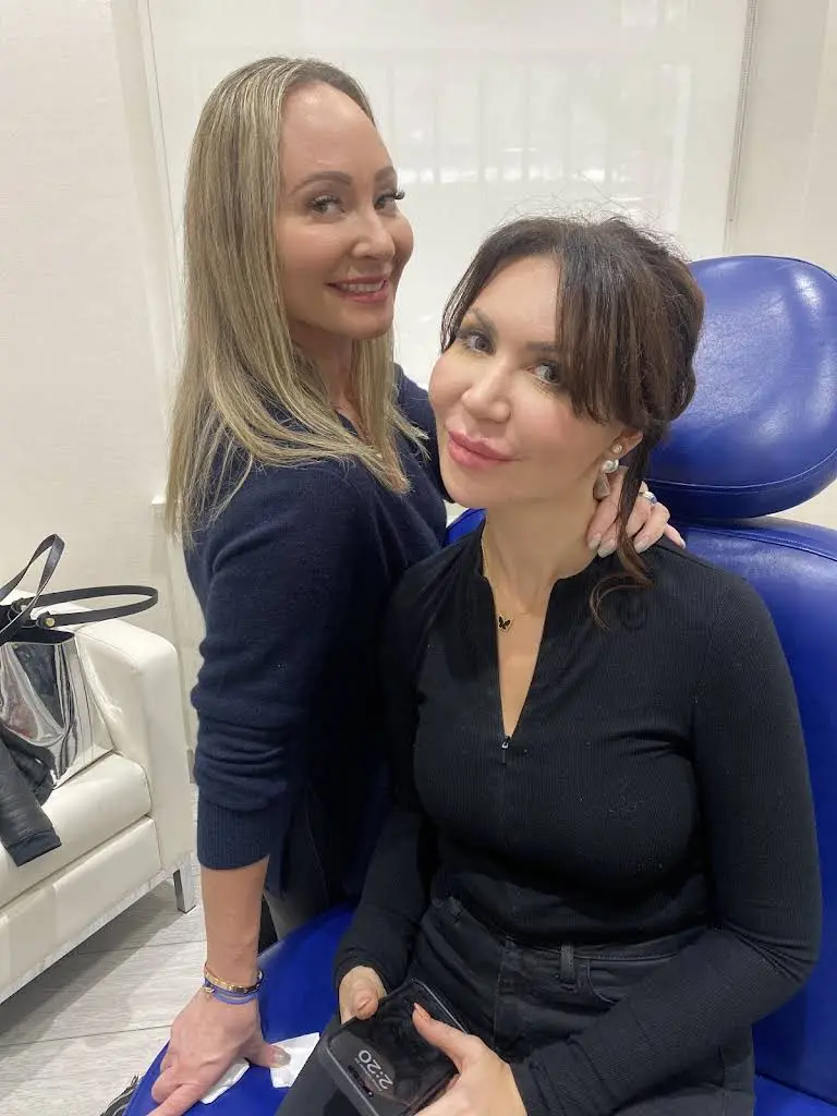 R Dental