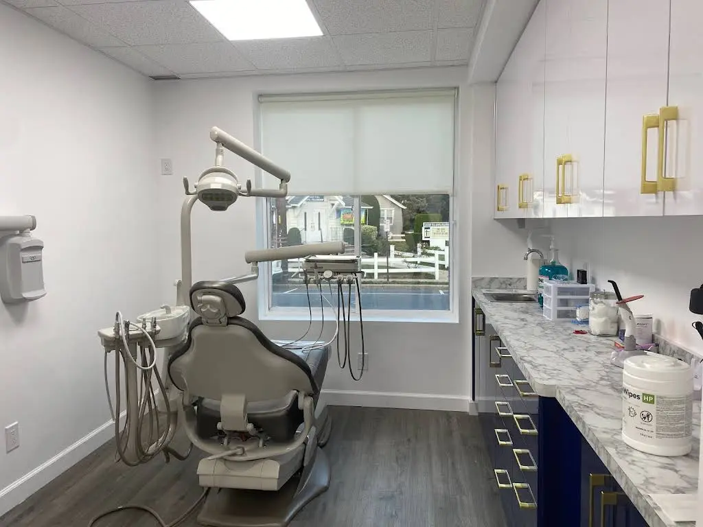 Woodbine Dental - Professional dental clinic exterior with modern facilities