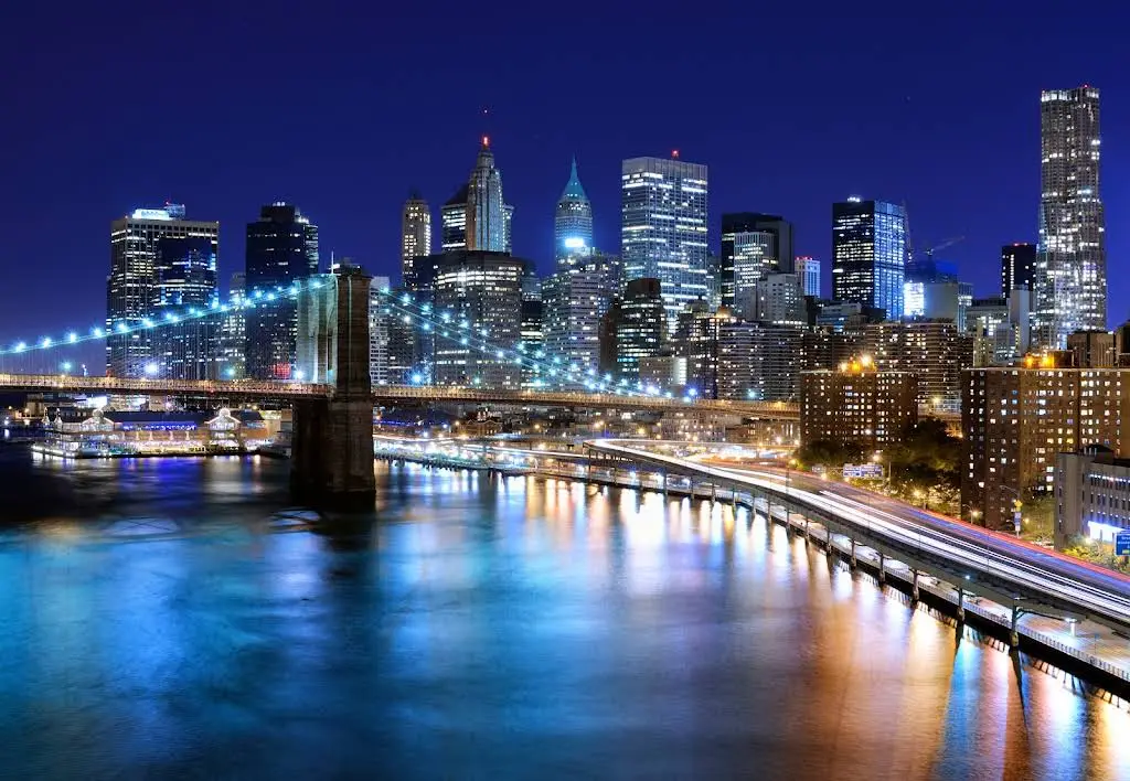 Dr. Lawrence J. Lehman, DDS - Professional dental clinic exterior with modern facilities