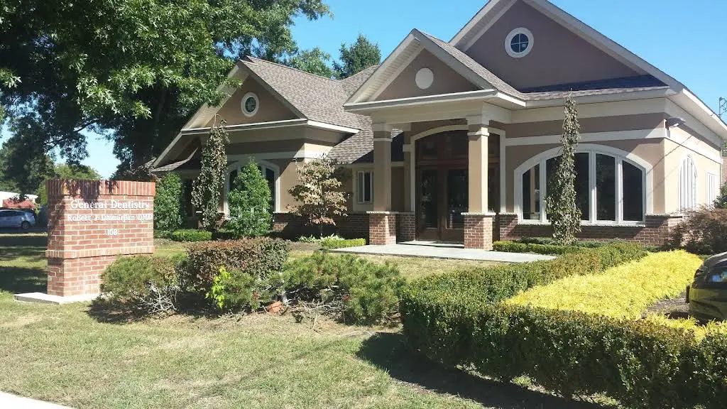 Damurjian Dentistry - Professional dental clinic exterior with modern facilities