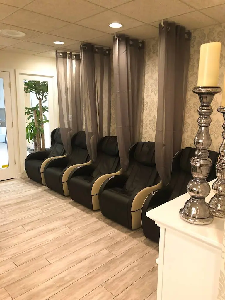 Luxe Dental Spa - Professional dental clinic exterior with modern facilities
