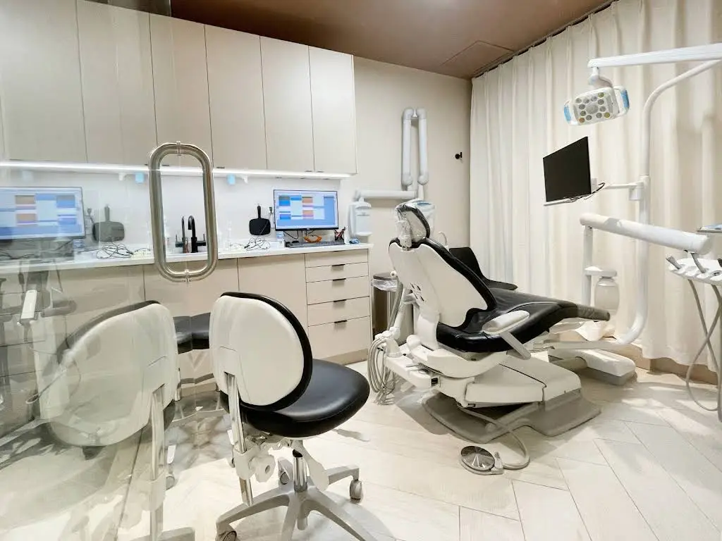 Q Dental 邱式牙科