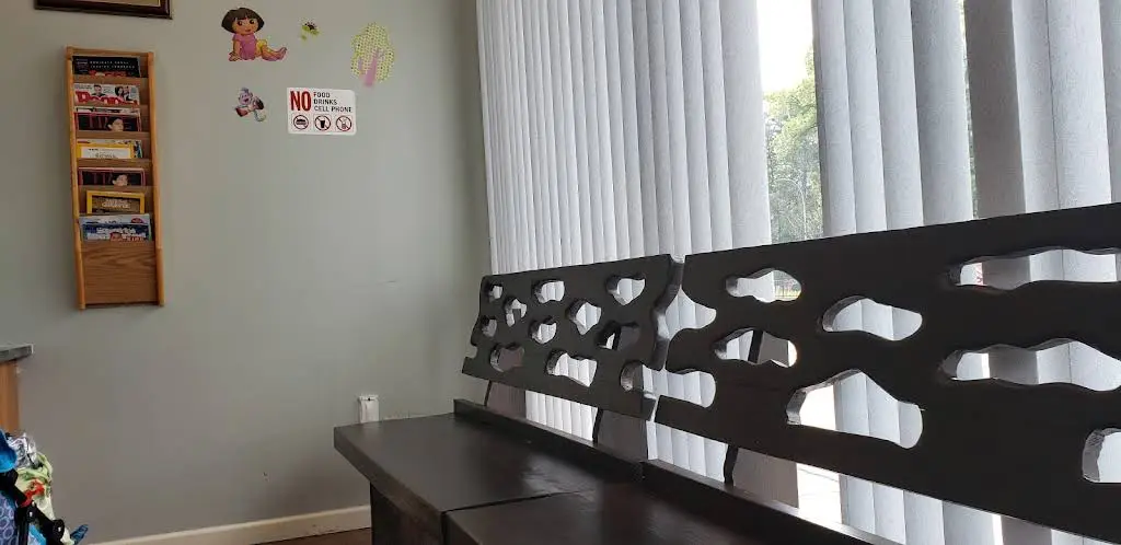 Main Children's Dental - Professional dental clinic exterior with modern facilities