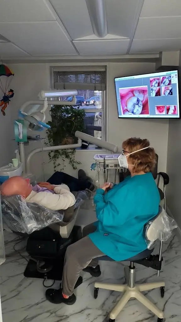 Naturally Healthy Dental