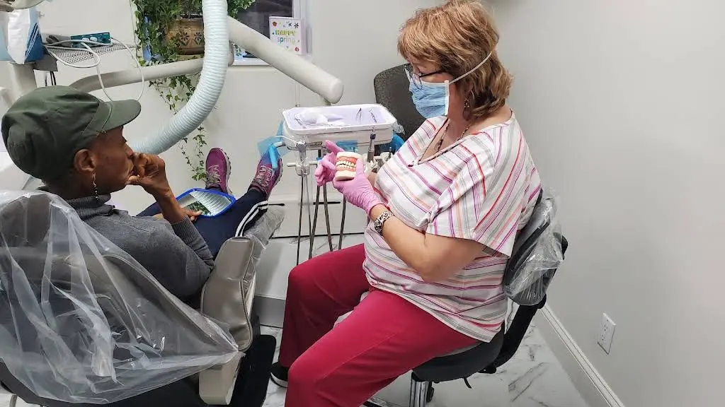 Naturally Healthy Dental