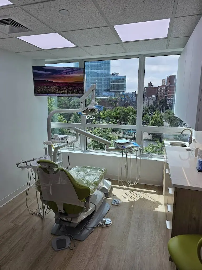 ZS Dental Care 致尚牙科