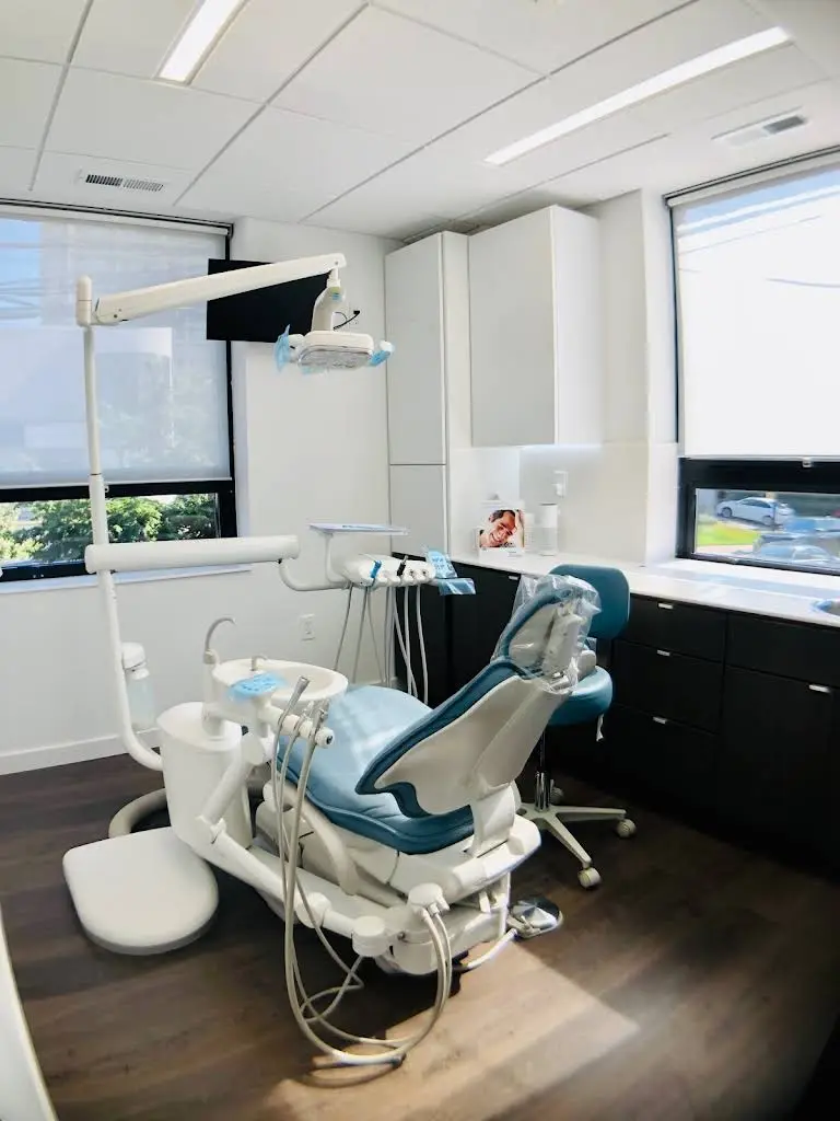 J Park Dental - Professional dental clinic exterior with modern facilities