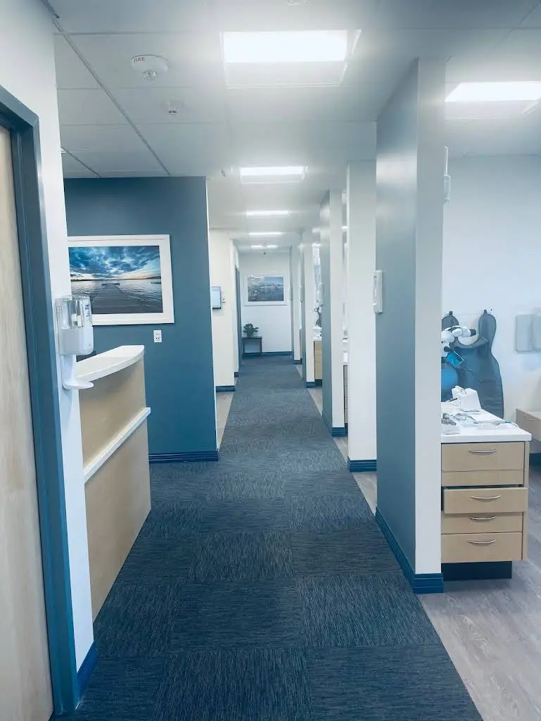 Premier Endodontics of Long Island: East Meadow - Professional dental clinic exterior with modern facilities