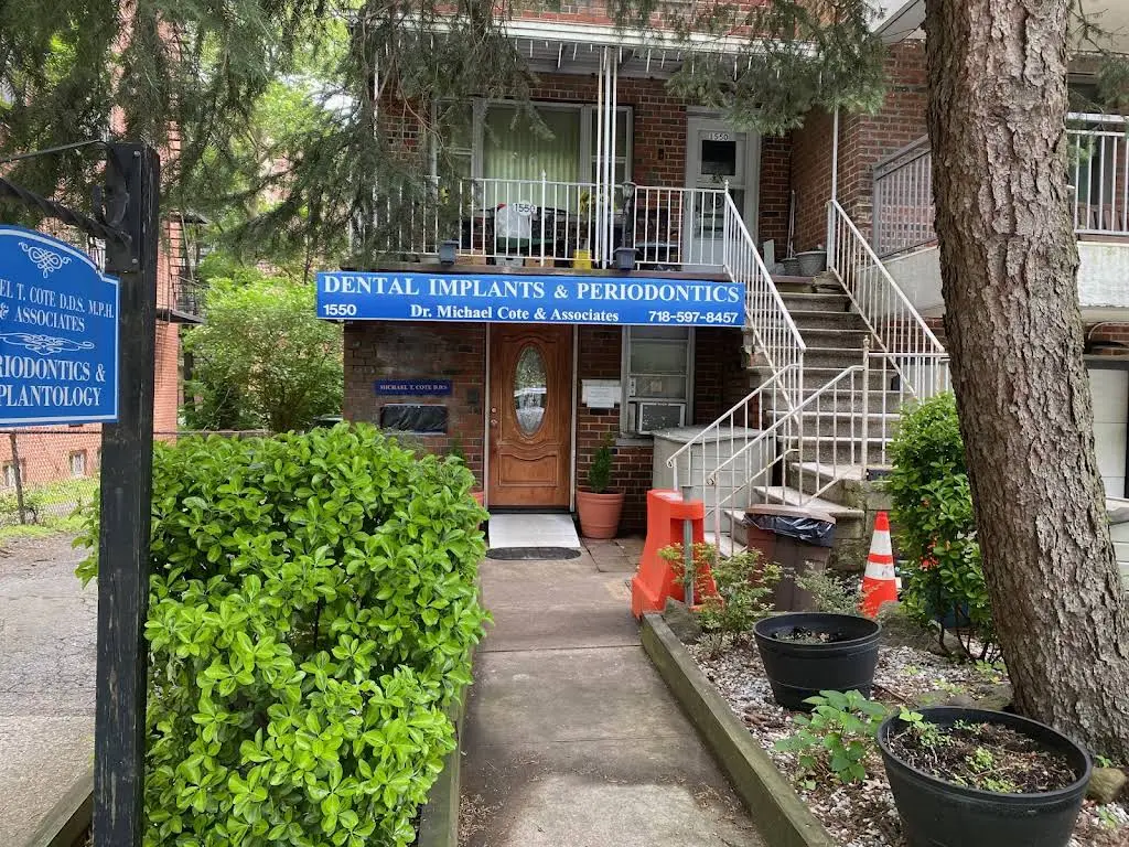 Bronx Periodontics and Dental Implants - Professional dental clinic exterior with modern facilities
