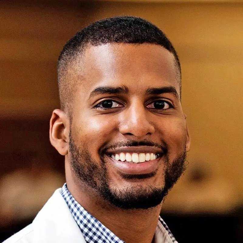 Ezzard Charles Rolle, DDS - Professional dental clinic exterior with modern facilities