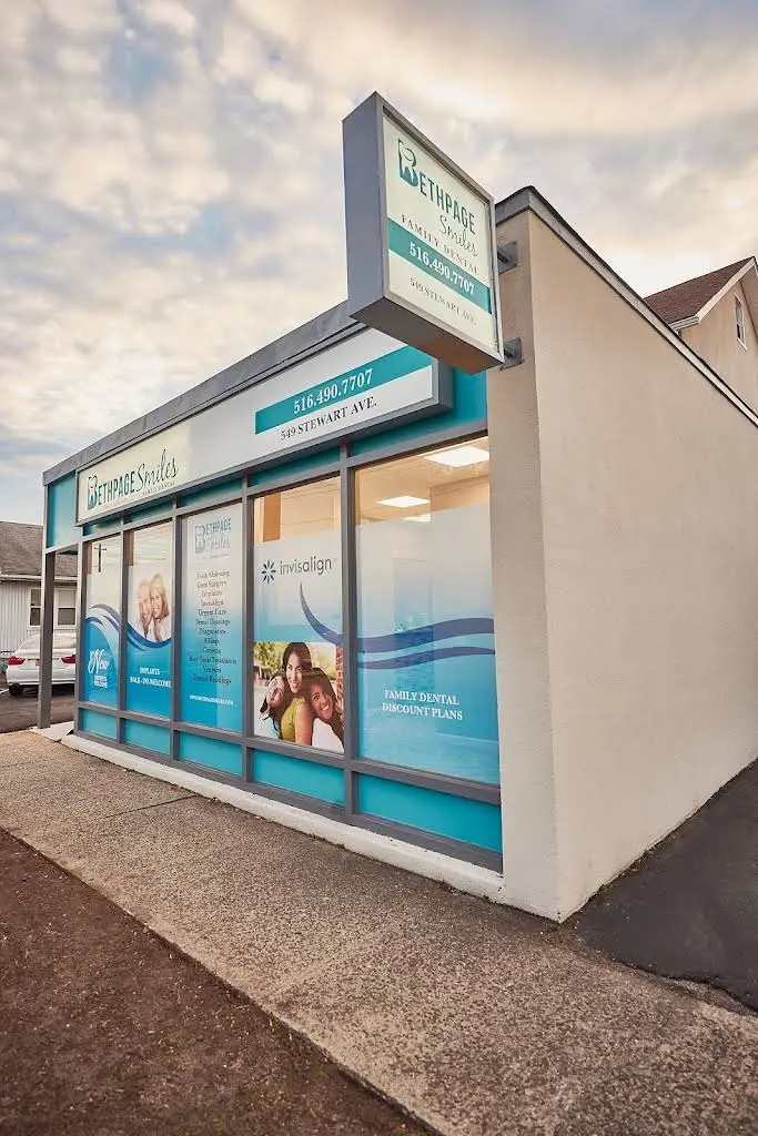 Refine Dental Studio