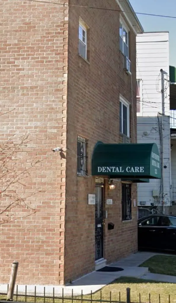 Eastchester Dental Care - Professional dental clinic exterior with modern facilities