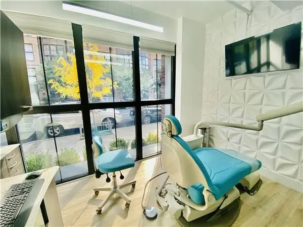 BOOM Smiles Hoboken - Professional dental clinic exterior with modern facilities