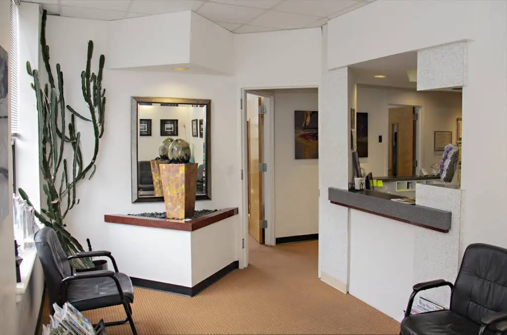 East Hills Dental Associates: Richard A. Sousa, DDS & Melody Ahdoot DDS