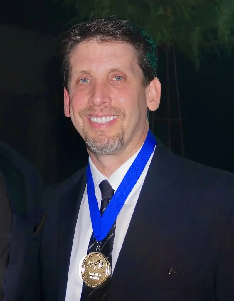 South Shore Dental Care: Dory Stutman, DDS