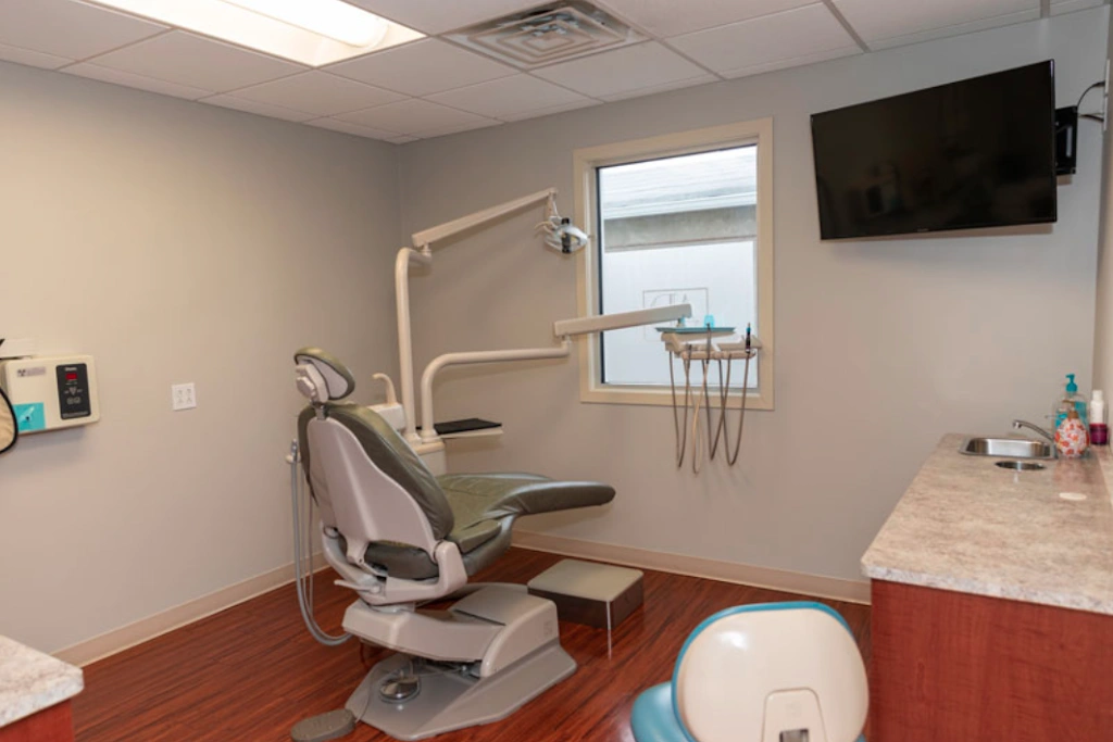 Advanced Dentistry of Mohegan Lake: Dr. George Sepiashvili, DDS