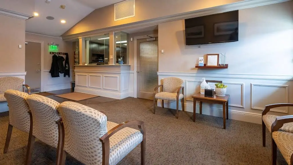 Leading Edge Oral Surgery Plainview