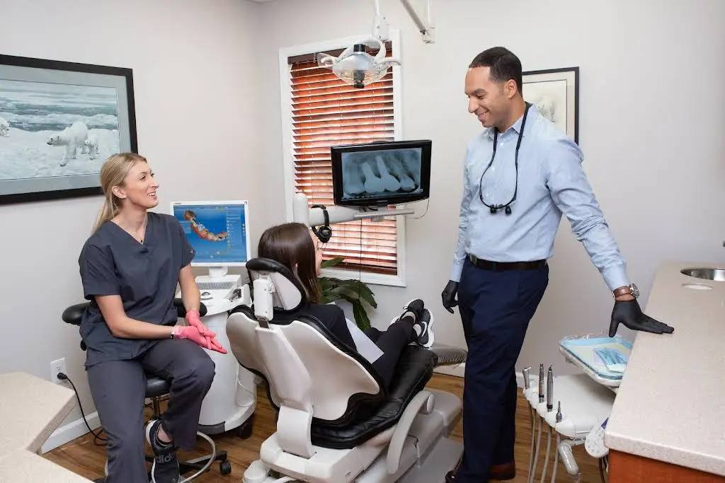 Gold Coast Smiles: Andrew Sami DDS - Professional dental clinic exterior with modern facilities