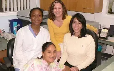 Robert B. Amsterdam, DMD PC - Professional dental clinic exterior with modern facilities