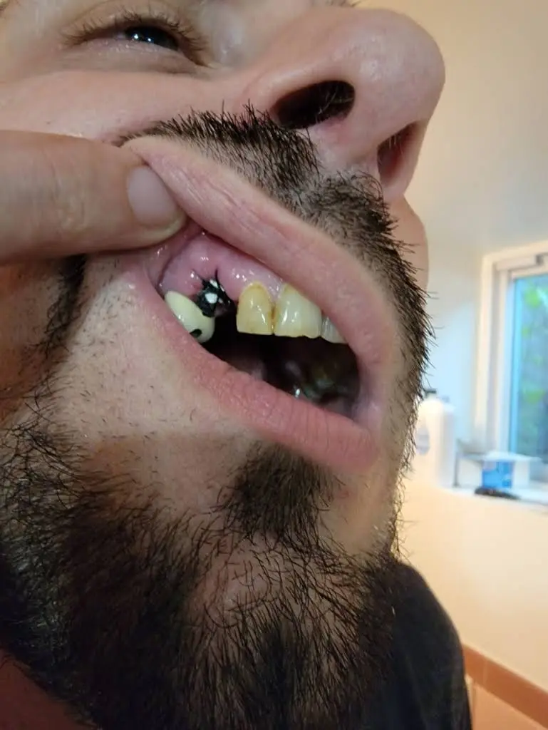 Suet Wu DDS PC - Professional dental clinic exterior with modern facilities
