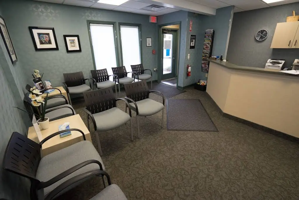 R & R Orthodontics - Dr. Richard G. Rosenbloom, DMD
