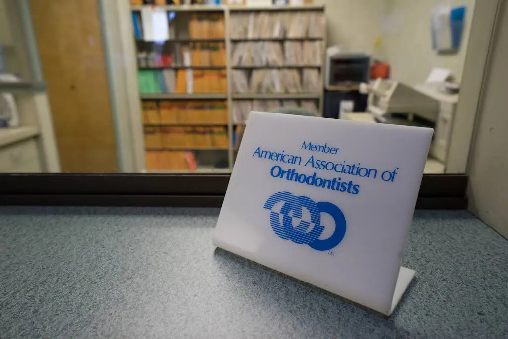 R & R Orthodontics - Dr. Richard G. Rosenbloom, DMD