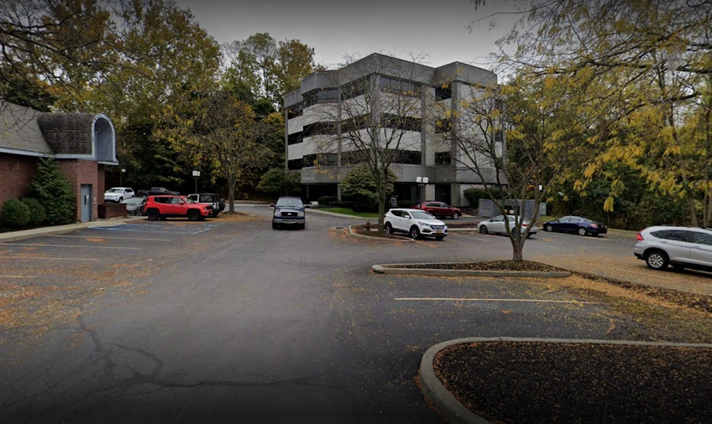 Dr. Anthony C. Vigliotti, DDS and Dr. Frank A. Vigliotti, DMD, PC Periodontal Practice - Professional dental clinic exterior with modern facilities