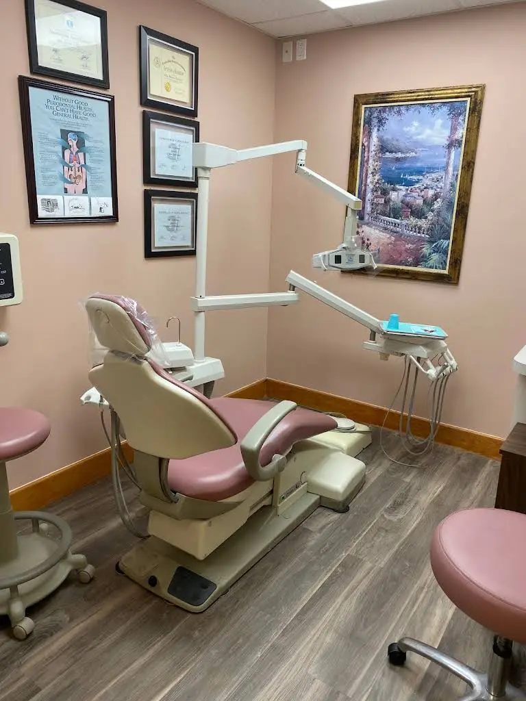 Alan Berman D.D.S. & James Ramos-Ortiz D.M.D. - Professional dental clinic exterior with modern facilities