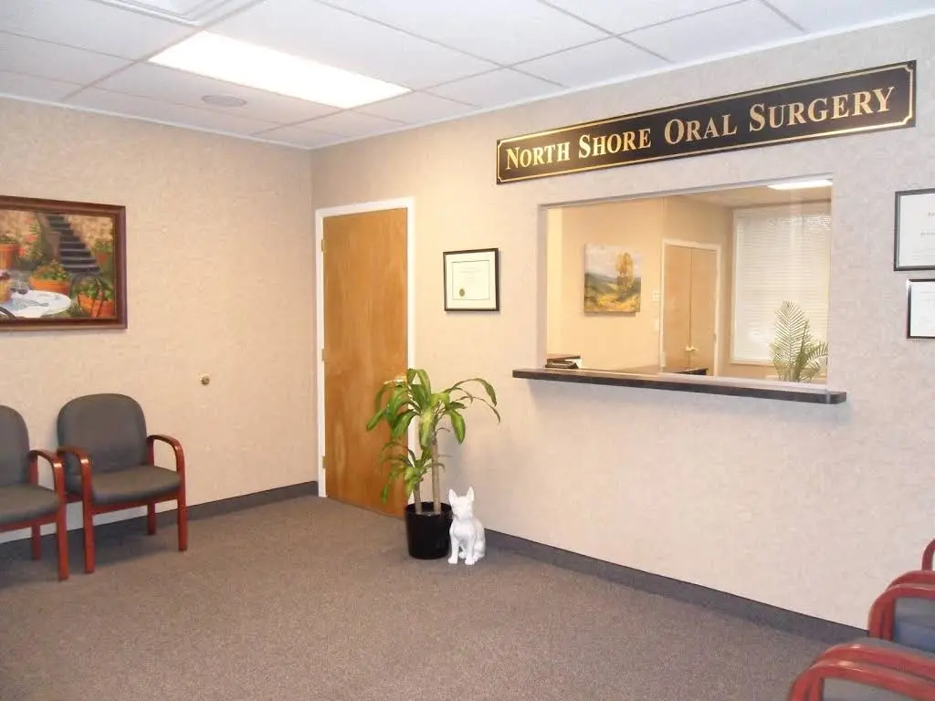 North Shore Oral Surgery, LLC - Professional dental clinic exterior with modern facilities