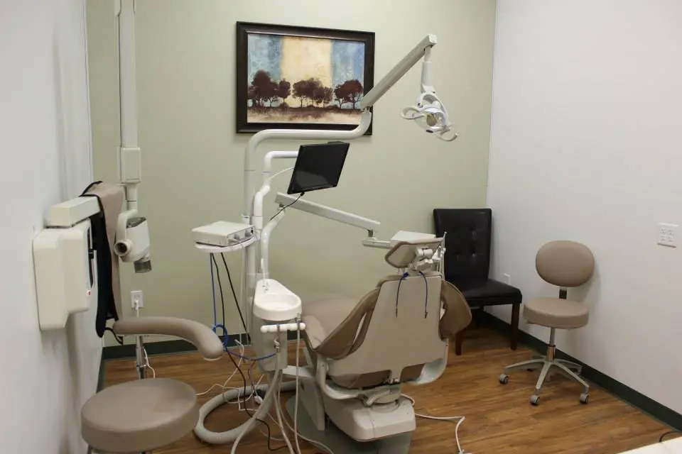 South Main Dental