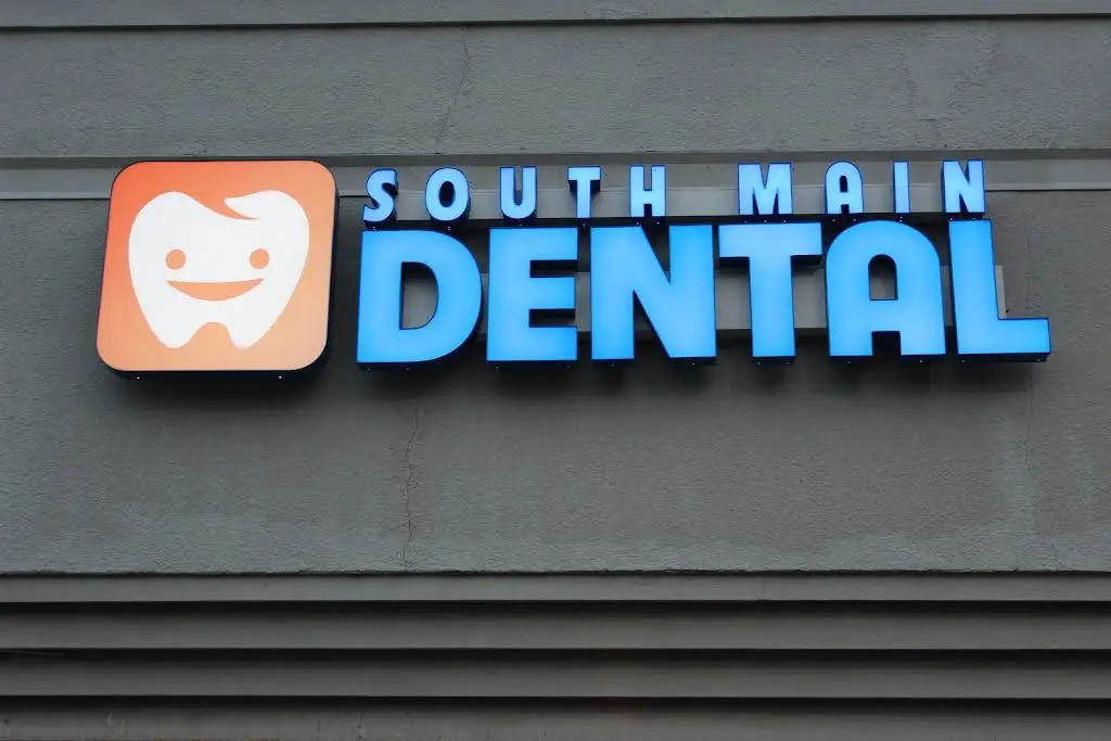 South Main Dental