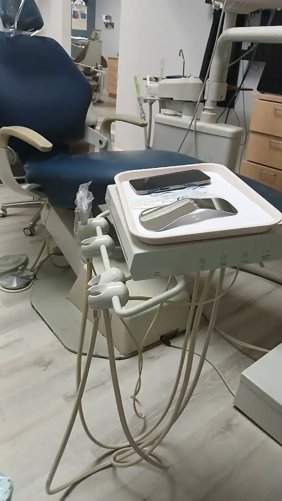 Dr. Dental: Dentistry & Braces