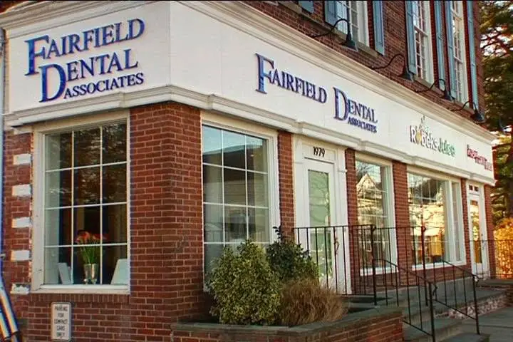 Fairfield Dental Associates - Professional dental clinic exterior with modern facilities