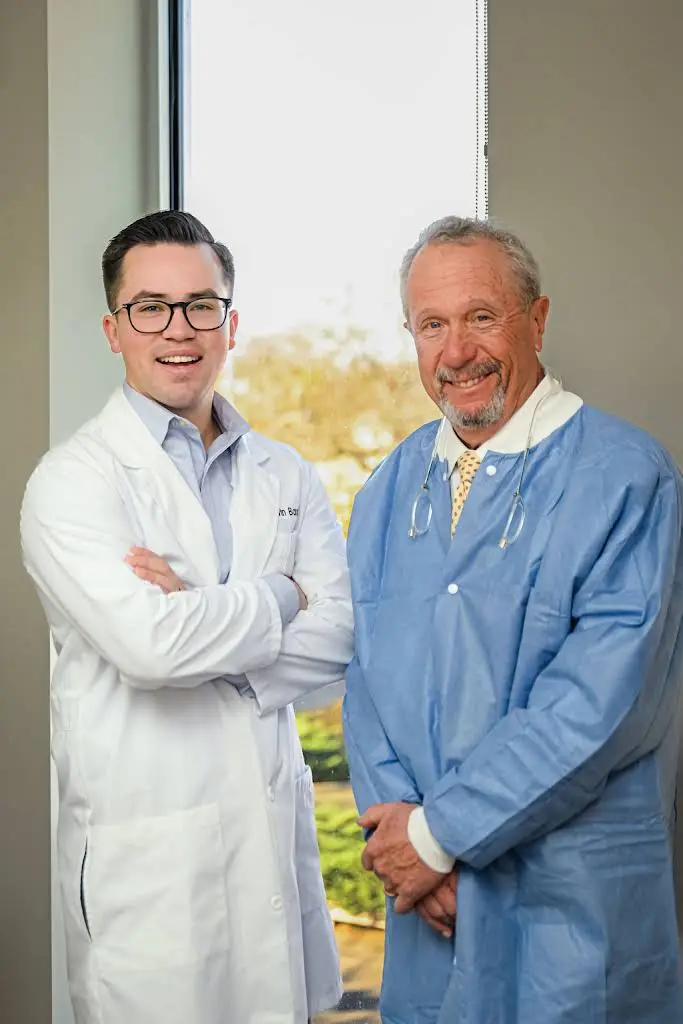 Smile Innovations of Fairfield - Professional dental clinic exterior with modern facilities