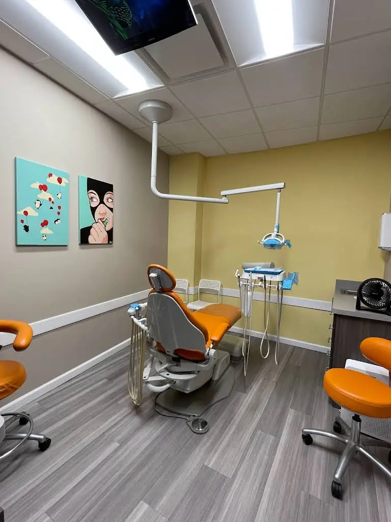 Hello Dental - Professional dental clinic exterior with modern facilities