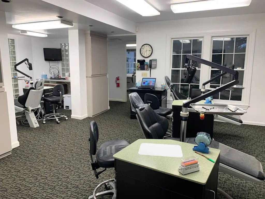 Dixon Orthodontics