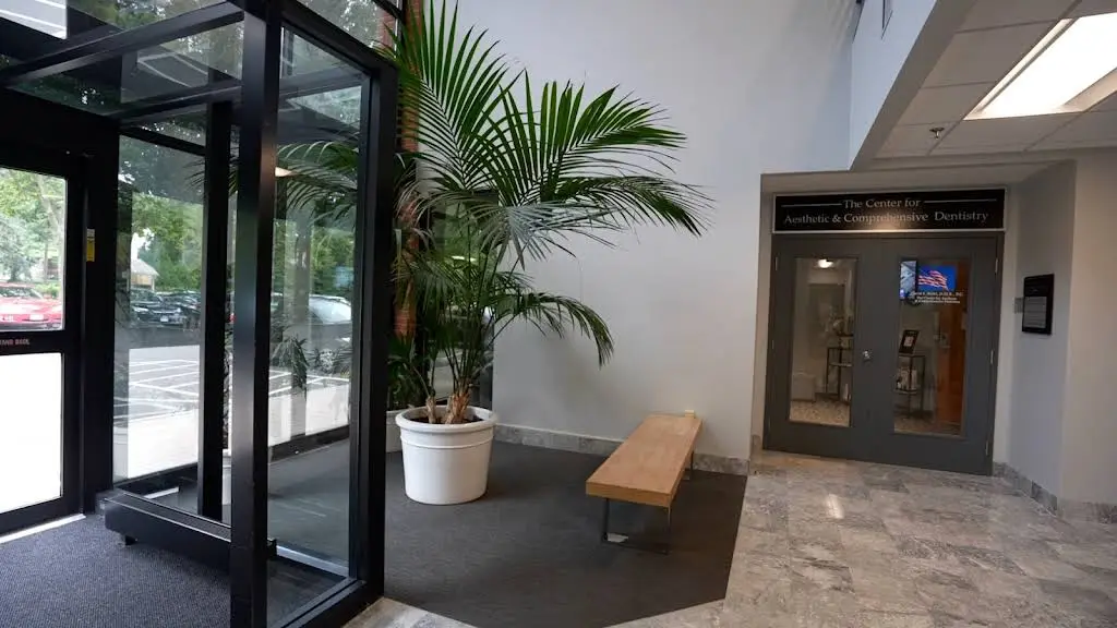 Center for Aesthetic & Comprehensive Dentistry