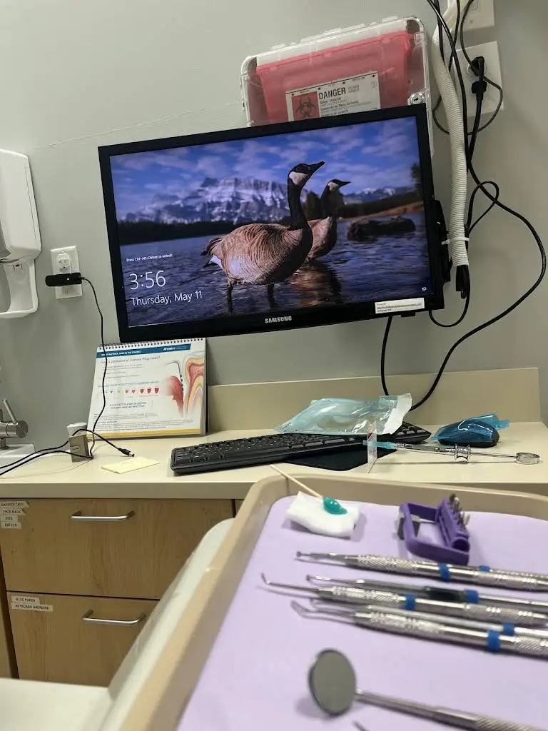 Dr. Dental: Dentistry & Braces