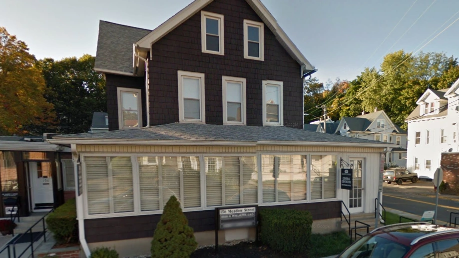 Brian Perelmuter, DMD, P.C. - Professional dental clinic exterior with modern facilities