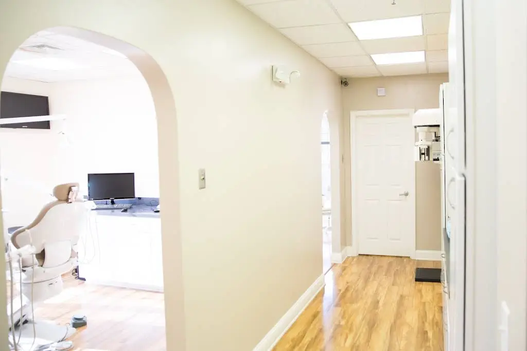 Meriden Dental Associates, LLC