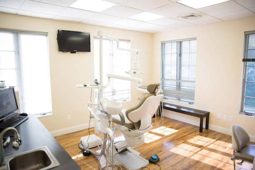 Meriden Dental Associates, LLC