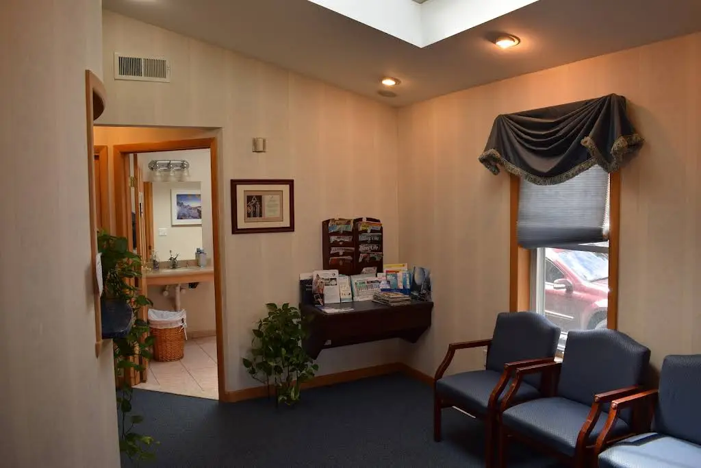 Oleynik Dental - Professional dental clinic exterior with modern facilities